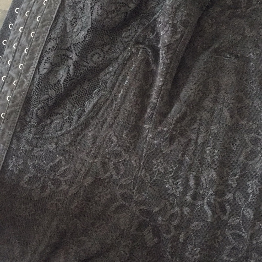 BLACK GIRDLE - Picture 8 of 8